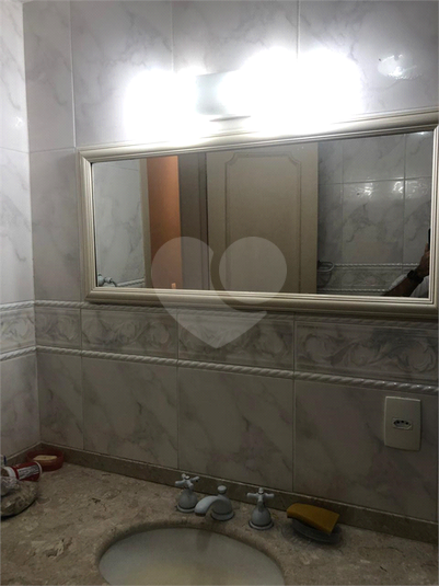 Foto REO1125041