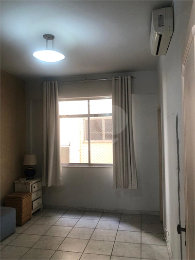Foto REO1125041