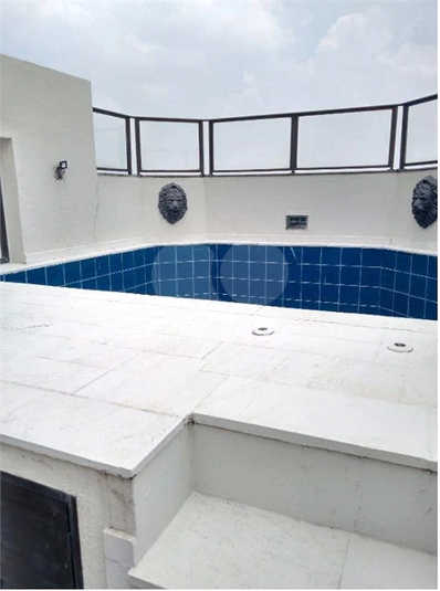 Foto REO1125042