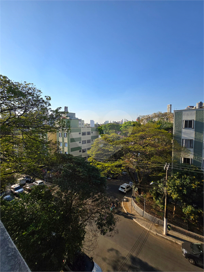 Foto REO1125044