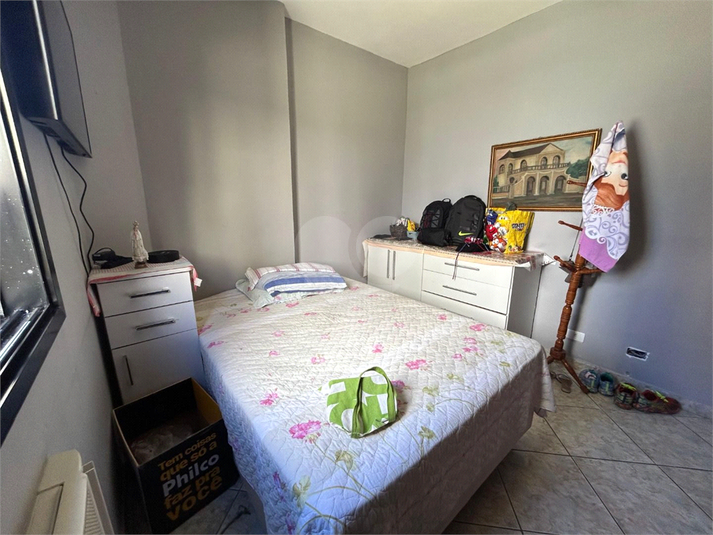 Foto REO1125046