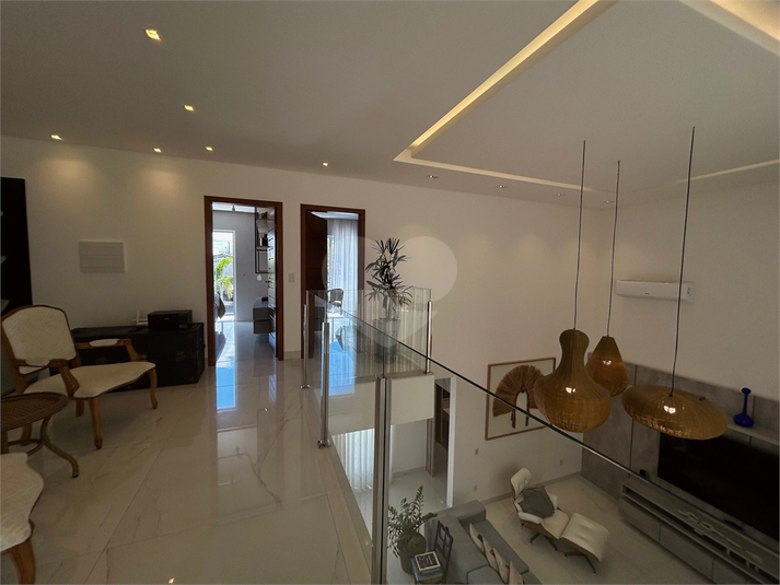 Foto REO1125059