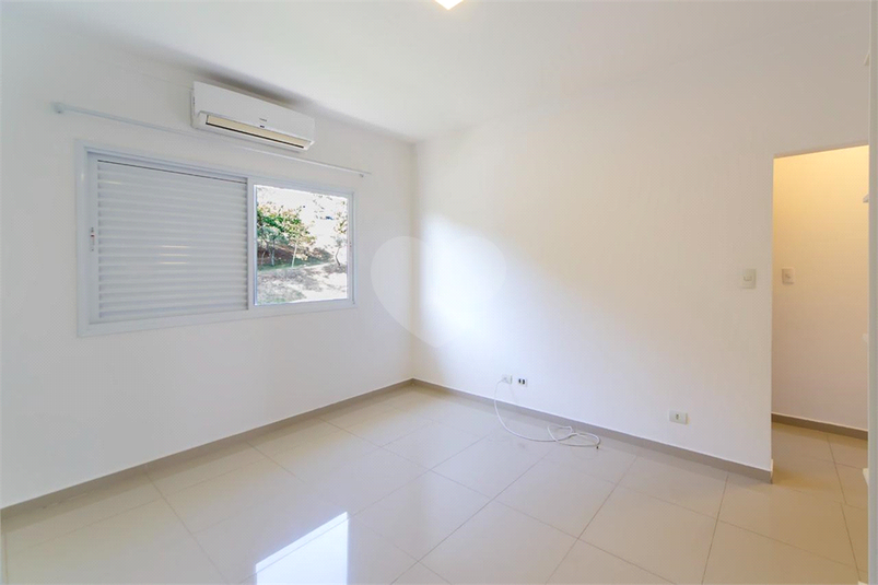 Foto REO1125062