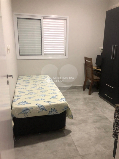Foto REO1125067