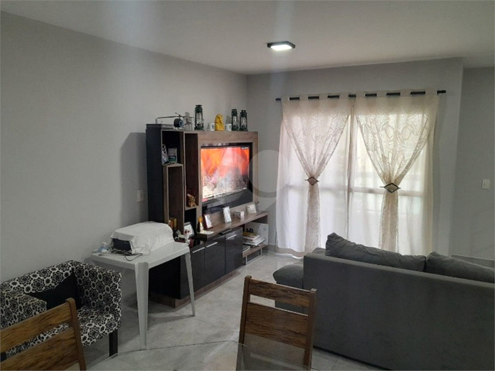 Foto REO1125067