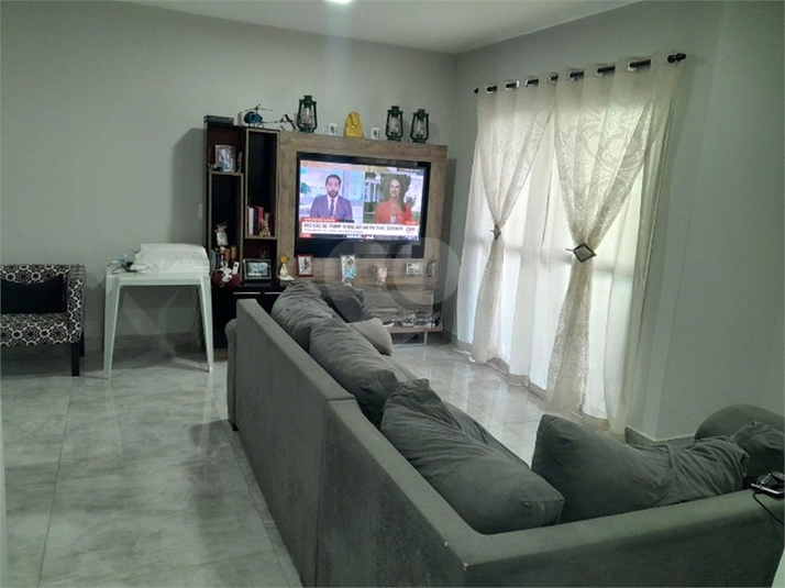 Foto REO1125067