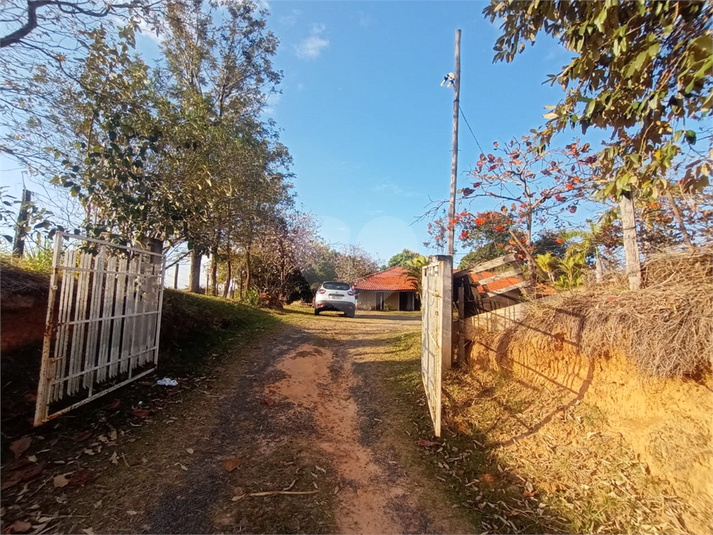 Foto REO1125070
