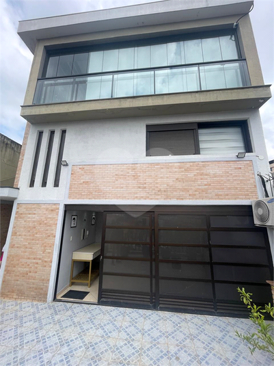 Foto REO1125076