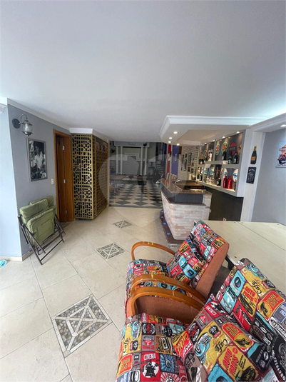 Foto REO1125076