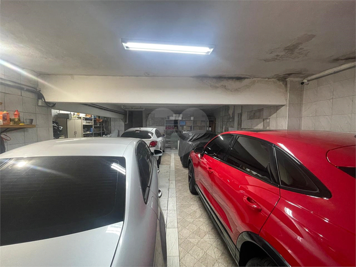Foto REO1125076