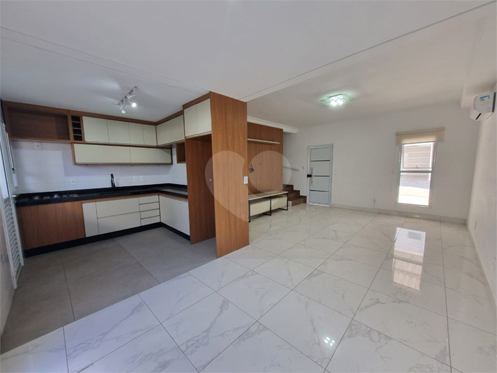 Foto REO1125077