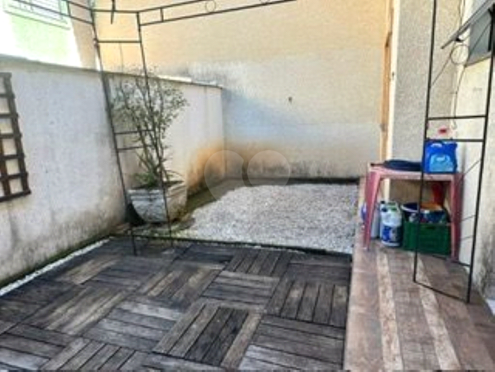Foto REO1125081