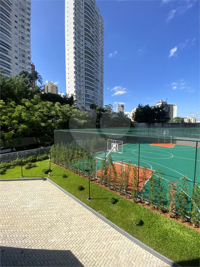 Foto REO1125082