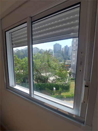 Foto REO1125082