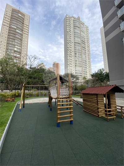 Foto REO1125082
