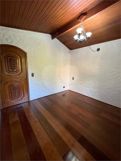 Foto REO1125098