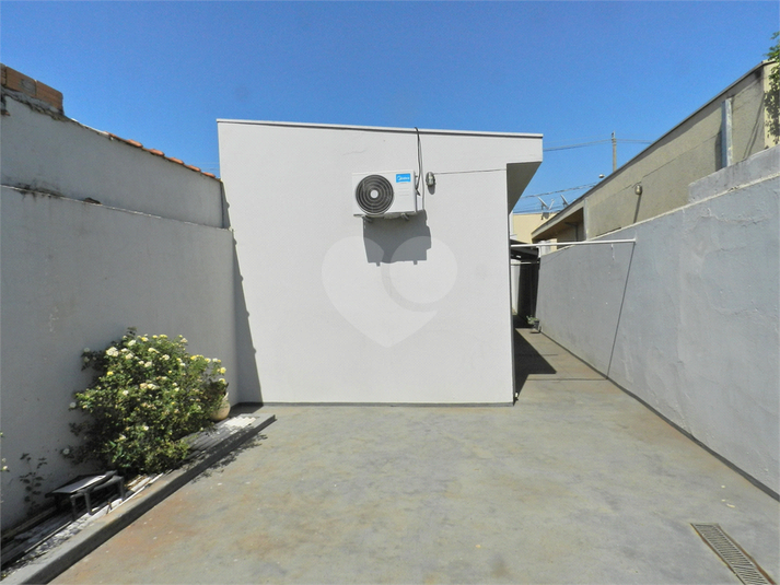 Foto REO1125099