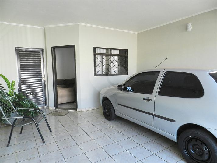 Foto REO1125099