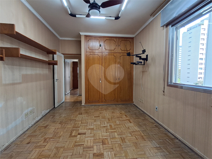 Foto REO1125109