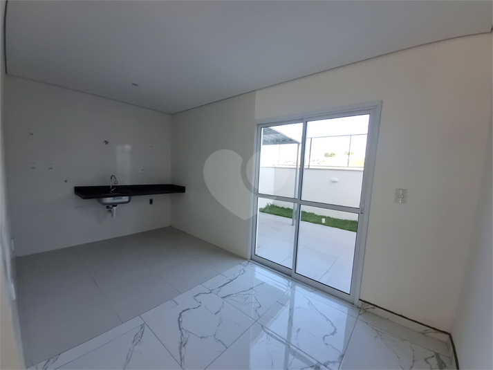 Foto REO1125116