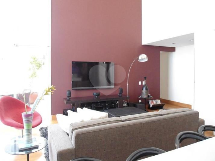 Foto REO112524