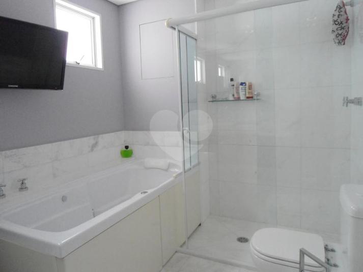 Foto REO112524