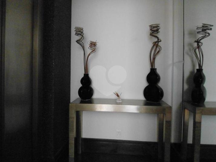 Foto REO112524