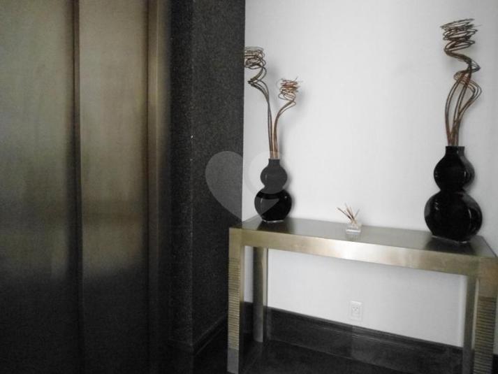 Foto REO112524