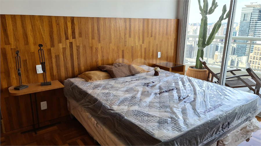 Foto REO112541