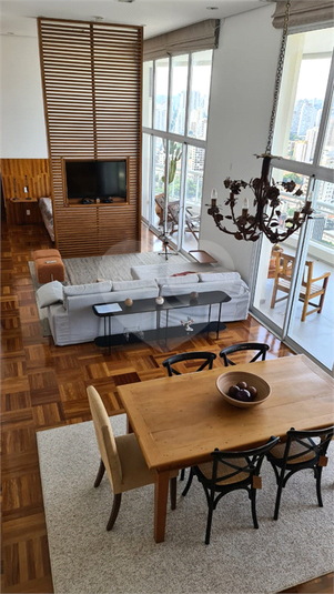 Foto REO112541