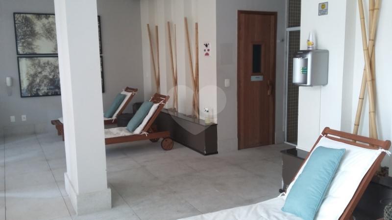 Foto REO112582