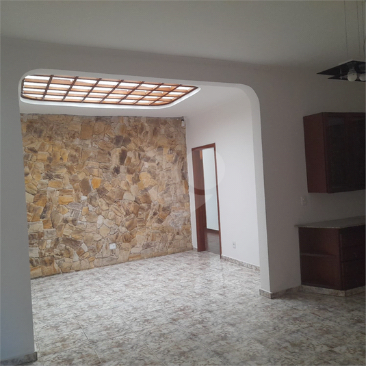 Foto REO1126165