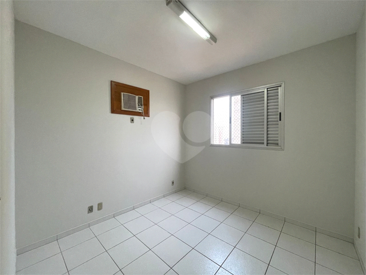 Foto REO1126172