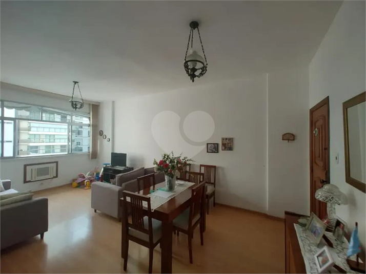 Foto REO1126227