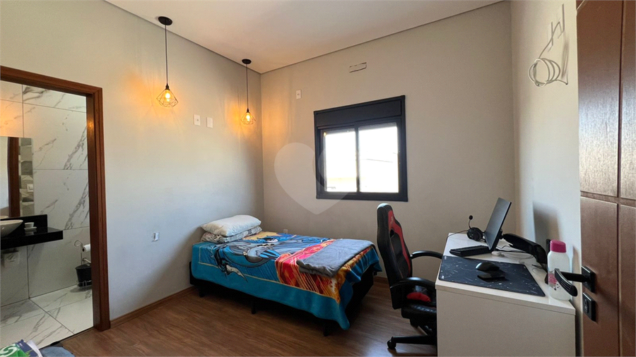 Foto REO1126235