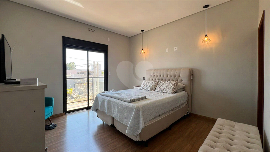 Foto REO1126235