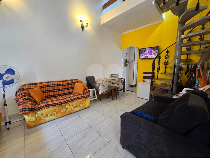 Foto REO1126238