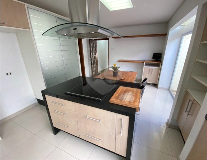 Foto REO1126247