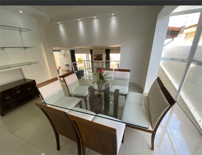 Foto REO1126247
