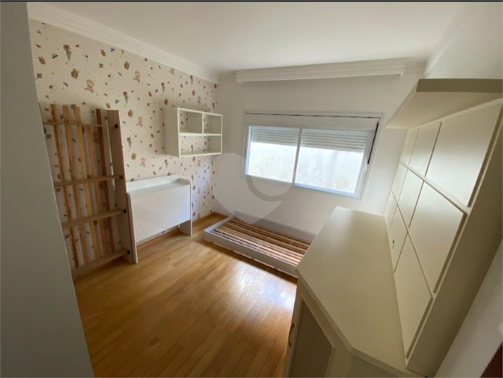 Foto REO1126247
