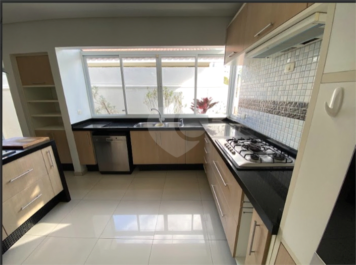 Foto REO1126247