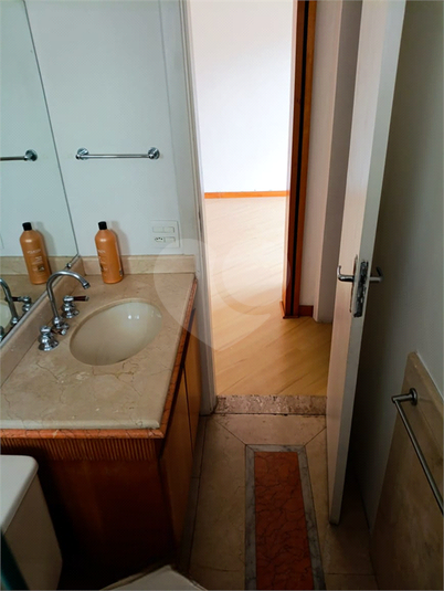 Foto REO1126286