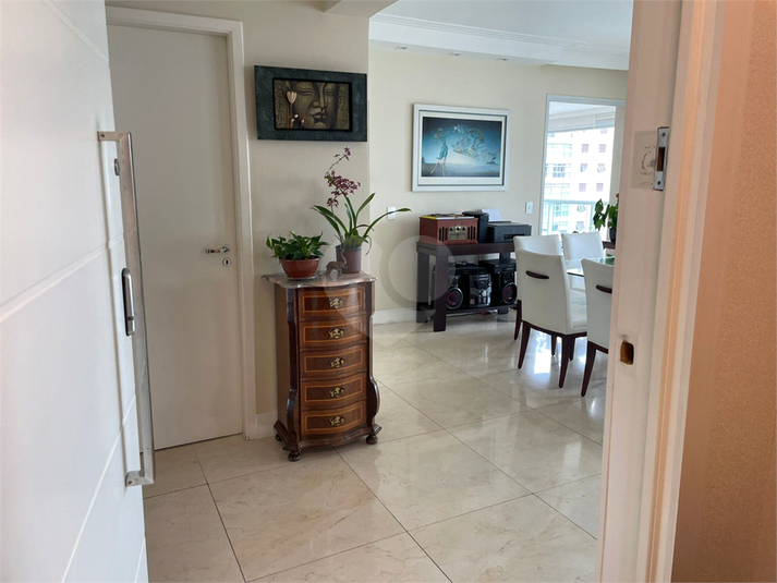 Foto REO1126291