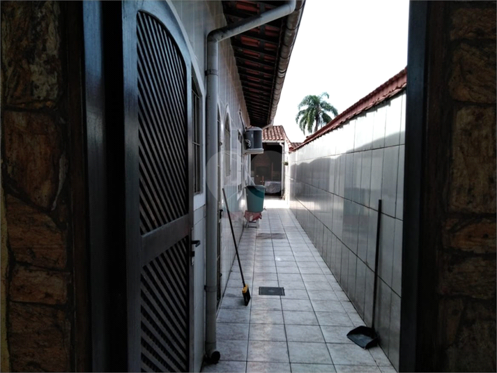 Foto REO1126329