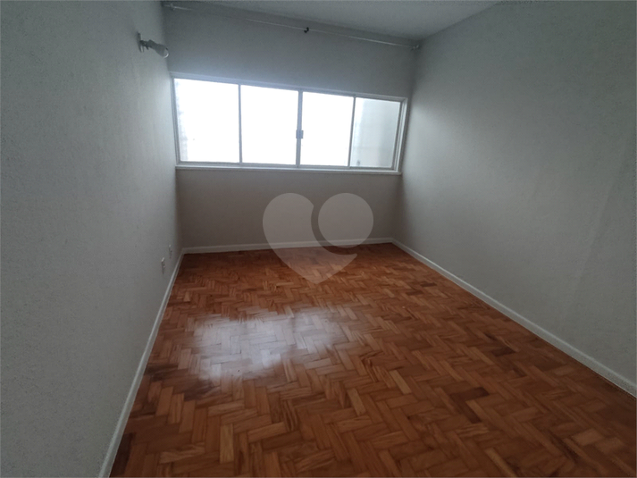 Foto REO1126339