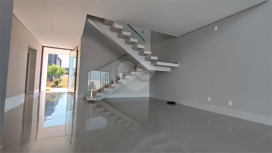 Foto REO1126356