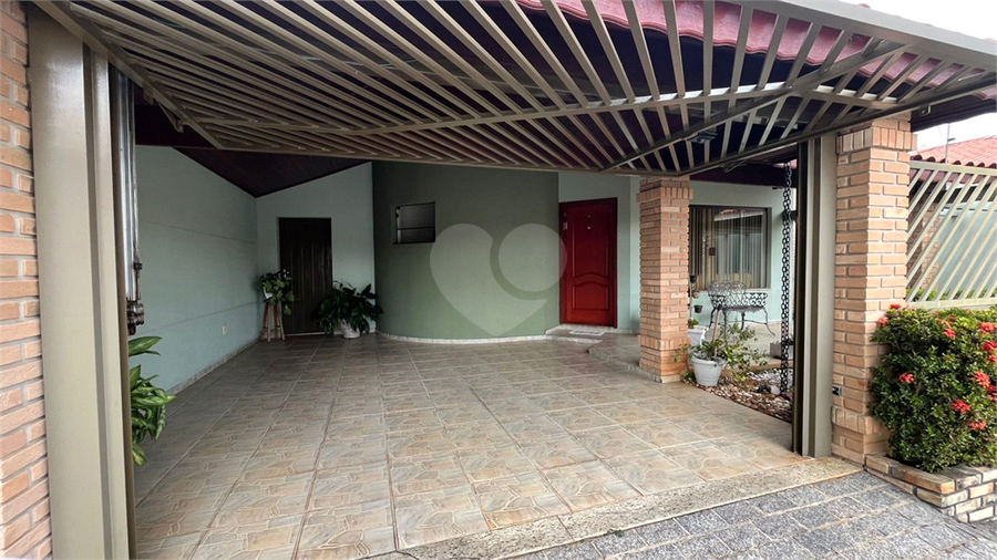 Foto REO1126362