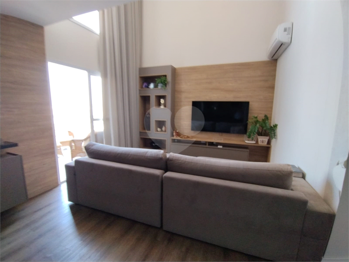 Foto REO1126369
