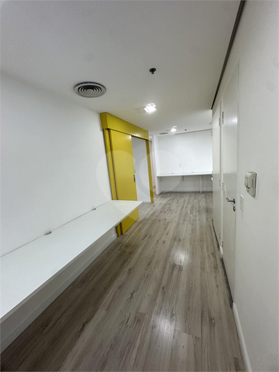Foto REO1126375