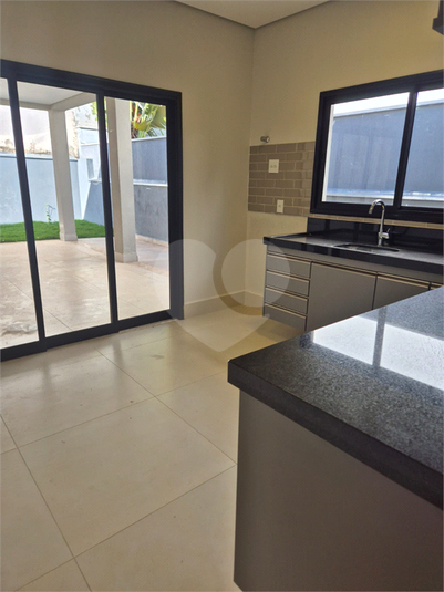 Foto REO1126380